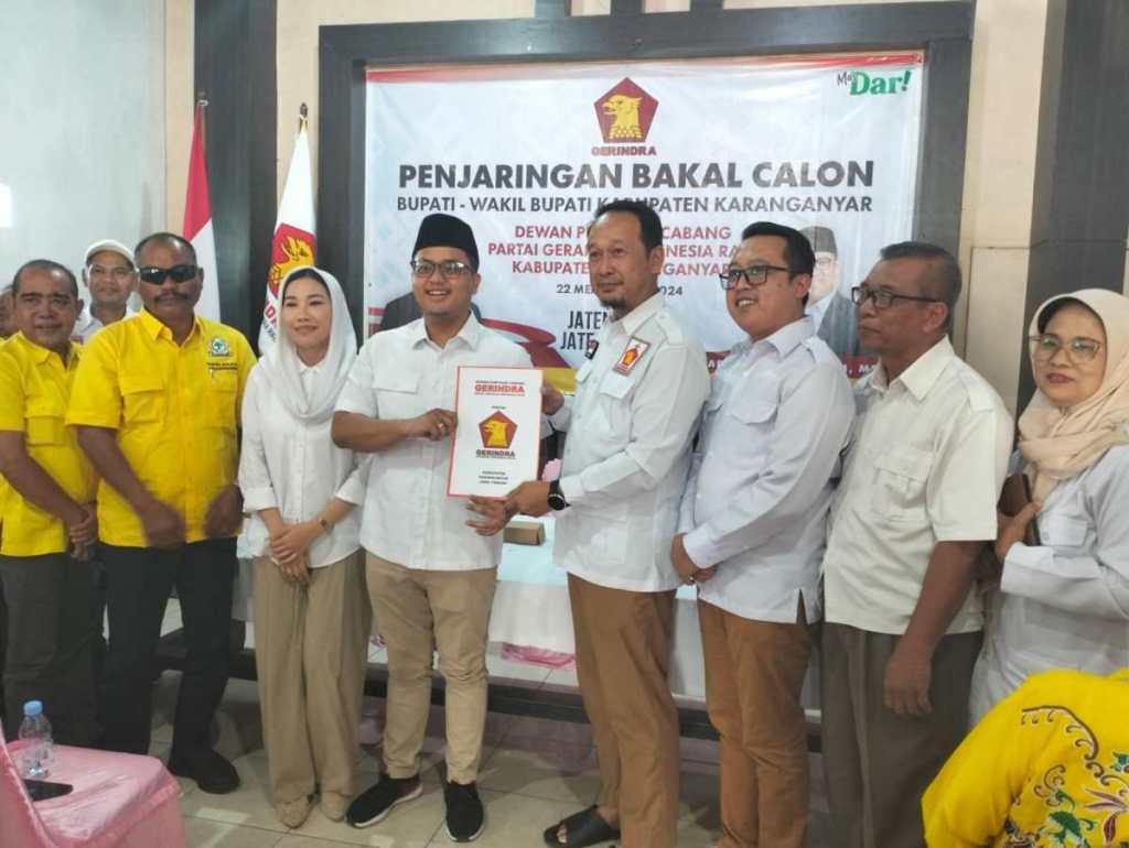 Ilyas Akbar Almadani Orang Pertama Yang mengembalikan Berkas ke Kantor DPC Partai Gerindra&nbsp;Karanganyar