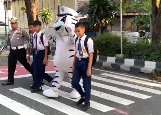 Ada Badut Bersama Satlantas Polres Boyolali