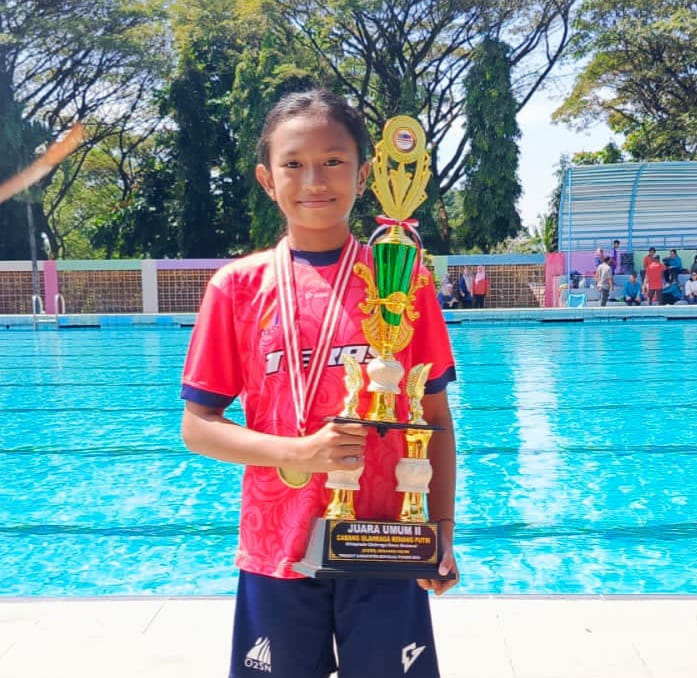 Sekar Jagad Siswi SDN 2 Nepen Sabet Juara Umum O2SN Cabor Renang Kabupaten Boyolali
