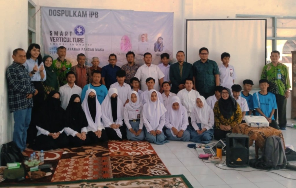 Metode Smart Vertikultur: Solusi Inovatif untuk Ketahanan Pangan Masa Depan