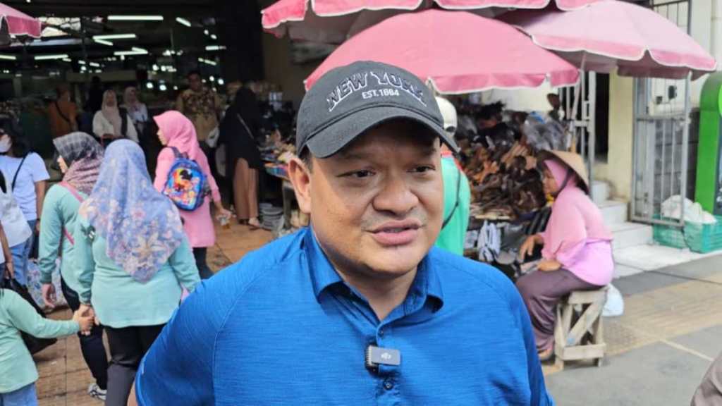 Masuk Bursa Walikota Solo, Ferry Indrianto Sambangi Pedagang Pasar&nbsp;Gedhe