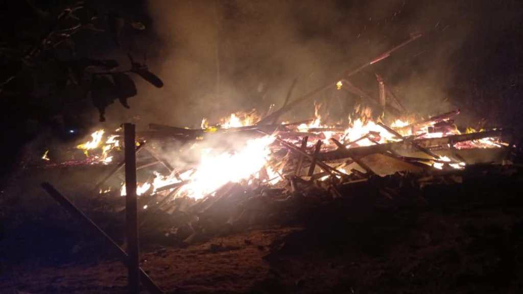 Ditinggal ke Masjid, Rumah Limasan Warga Selo Terbakar