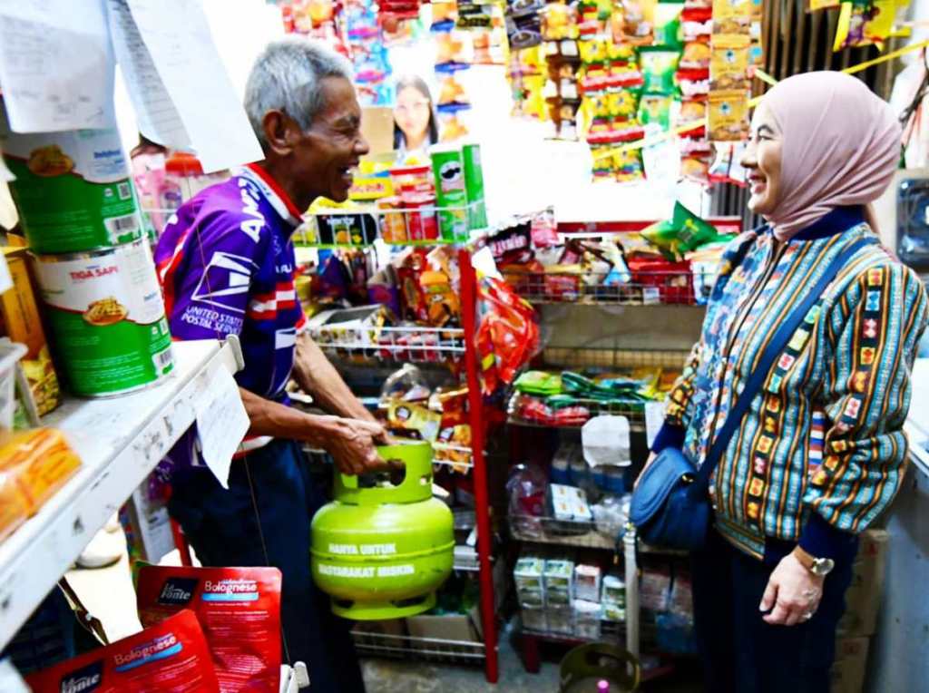 Dirut Pertamina Cek Ketersediaan Elpiji 3Kg di Surakarta