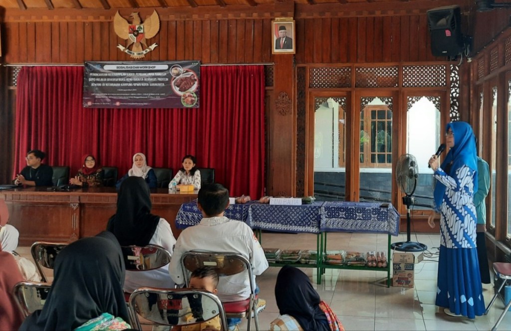 Sosialisasi dan Workshop Diversifikasi Menu Baduta di Kelurahan Sewu Surakarta